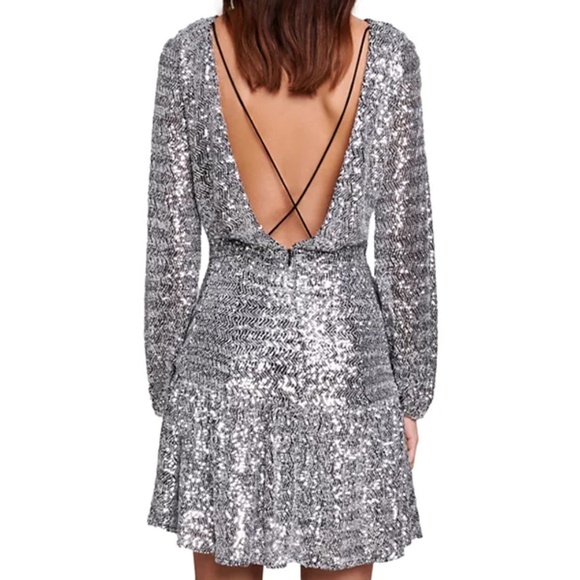 Rillisa Sequinned Dress - Picture 3 of 8